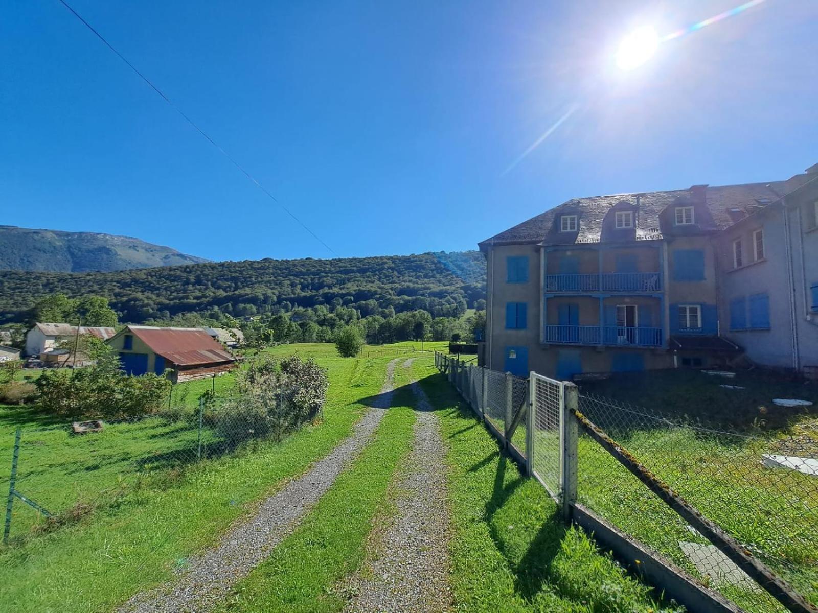 Grand appartement en RDC Vallée de Campan Esterno foto